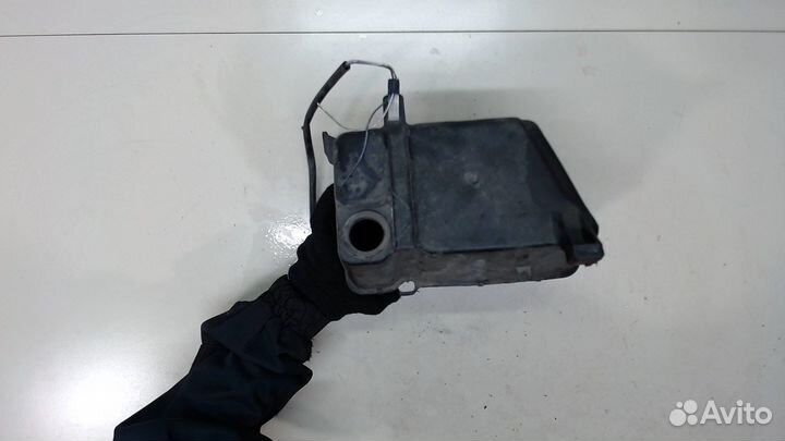 Бачок омывателя Toyota Celica, 2003