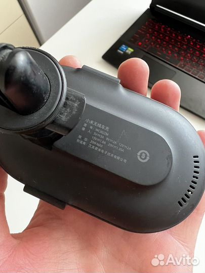 Xiaomi беспроводная автомобильная зарядка