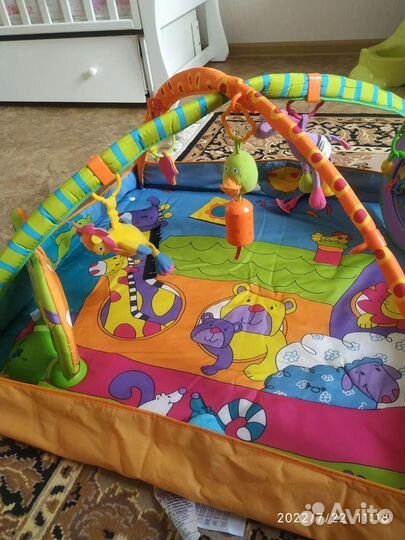 Развивающий коврик tiny love