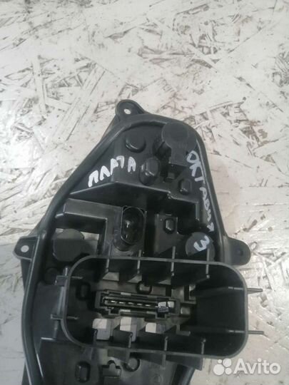 Плата фонаря задняя Skoda Octavia A5