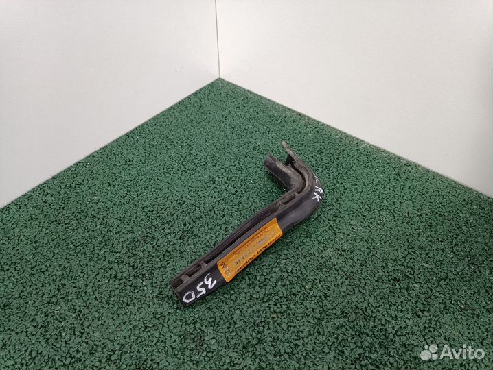 Уплотнитель капота левый Renault Fluence