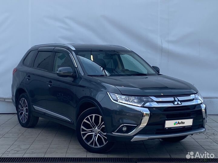 Mitsubishi Outlander 2.0 CVT, 2018, 105 000 км