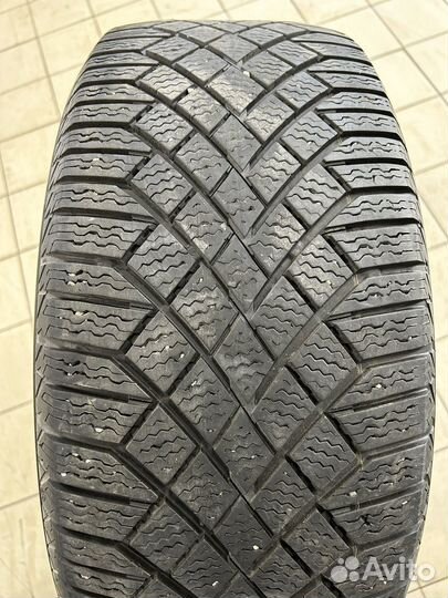 Continental ContiVikingContact 7 235/55 R17 103T
