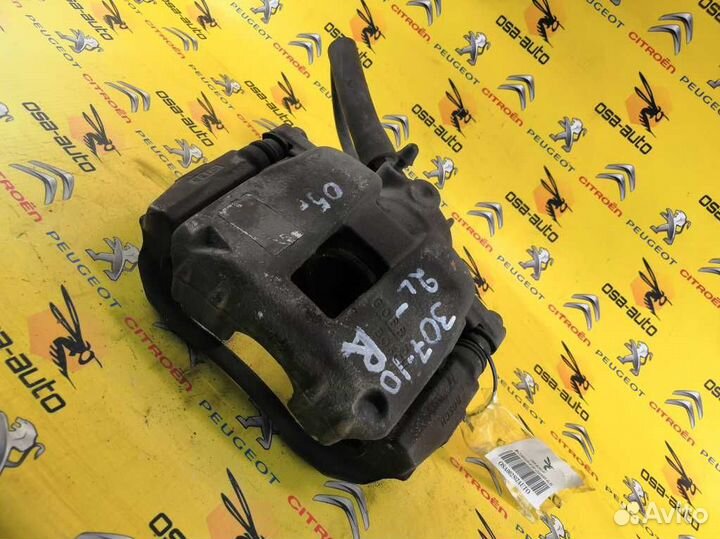 Суппорт тормозной передний правый peugeot 307