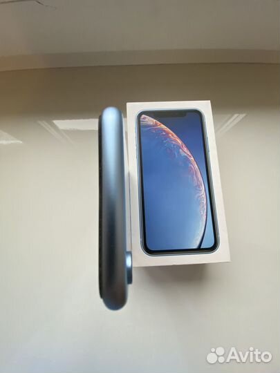 iPhone xr 64gb