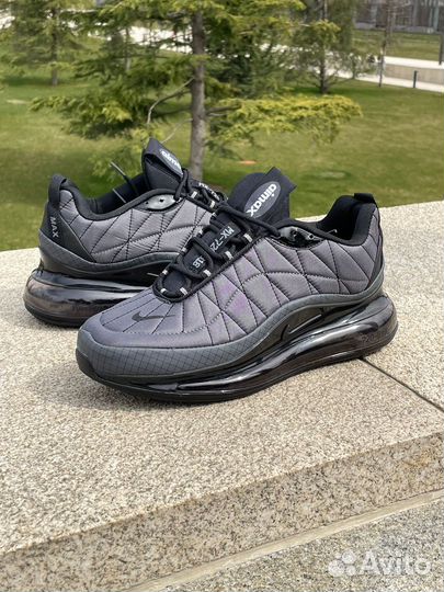 Кроссовки Nike Air Max 720