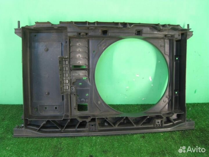 Диффузор (рамка) вентилятора Citroen C4 Grand Pic