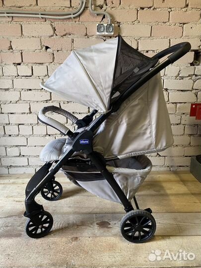 Коляска прогулочная Chicco kwik ONE 0+