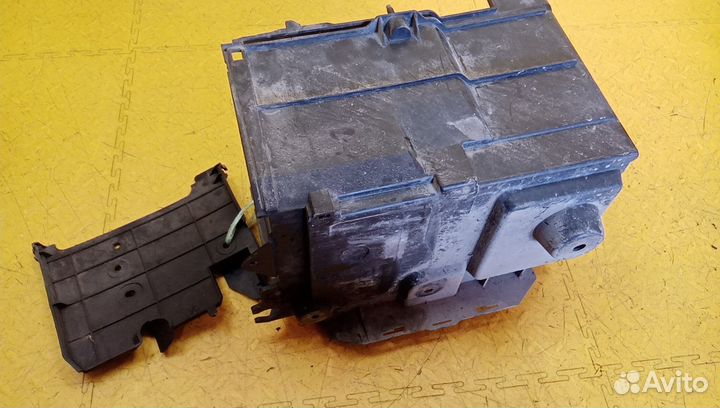 Крепление акб (корпус, крышка, подставка) 3 (BK)