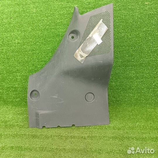 Обшивка отсека багажника левая Ford Mondeo 3 рест