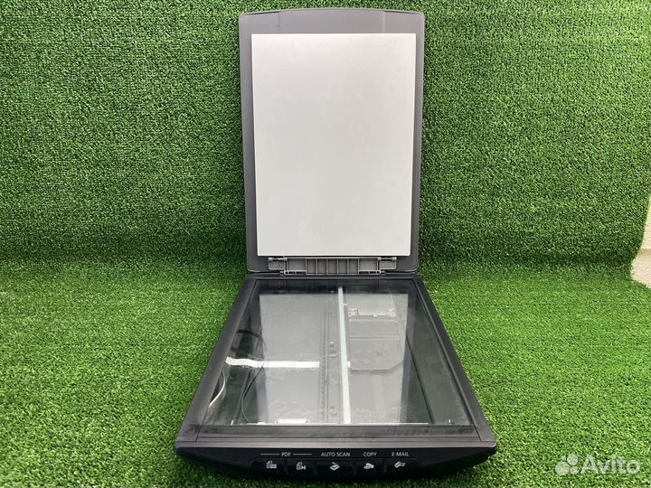 Сканер Canon CanoScan LiDE 210