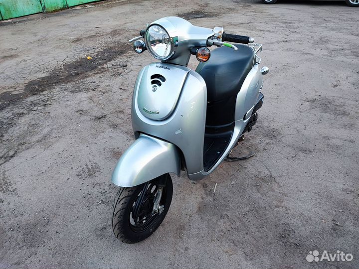 Скутер 49 куб инжектор Honda Giorno, из Японии