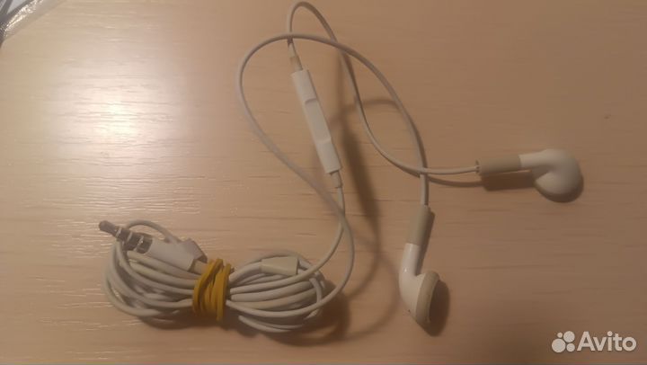 Наушники apple shuffle