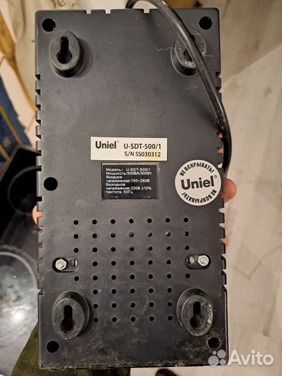 Стабилизатор напряжения