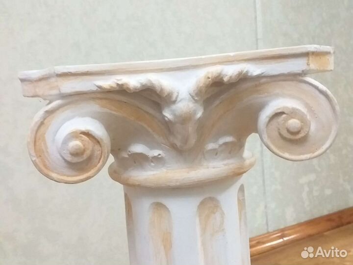 Подставка для цветов гипсовая