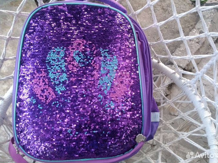 Портфель школьный для девочки
