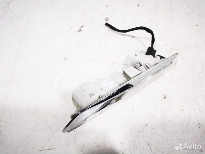 Поворотник левый BMW 5 F10/F11/GT F07 рест. 2015