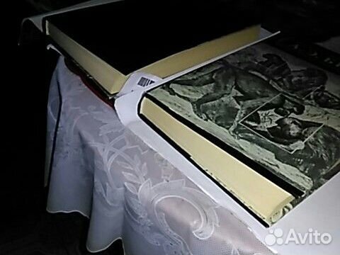 Книга жизнь животных, 1 й и 3-й том,по 500 страниц