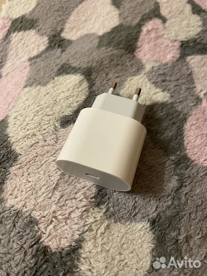 Зарядное устройство для iPhone