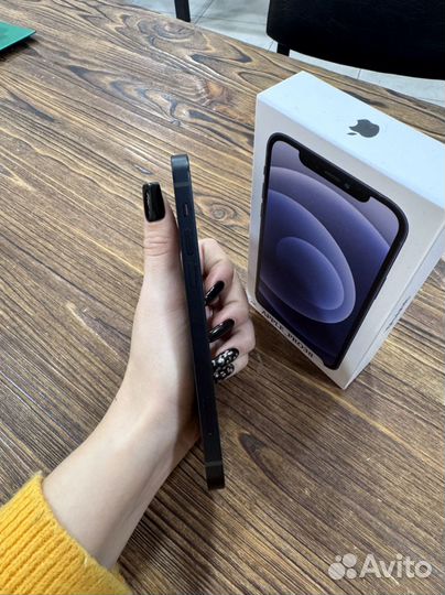 iPhone 12, 256 ГБ