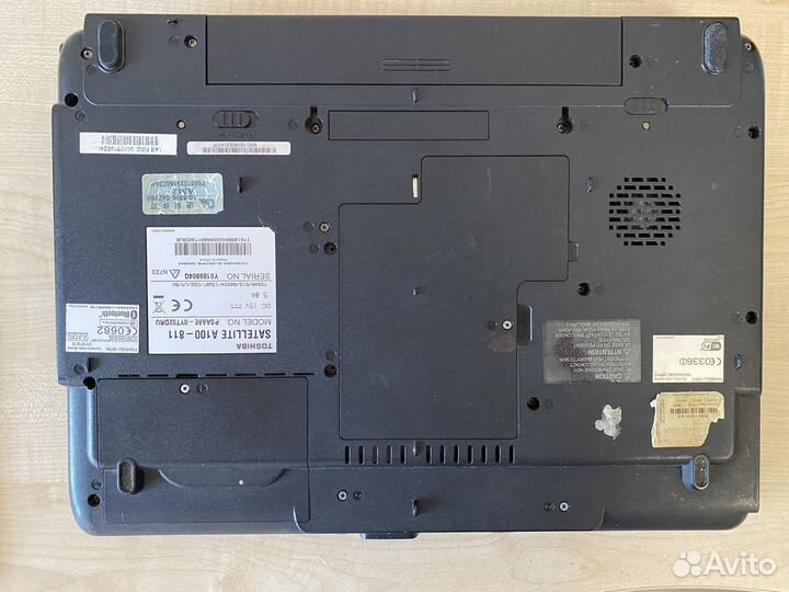 Toshiba ноутбук