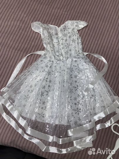 Платье снижинки новогоднее 98