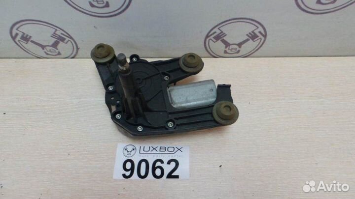 Моторчик стеклоочистителя задний Citroen C5 X7 X7