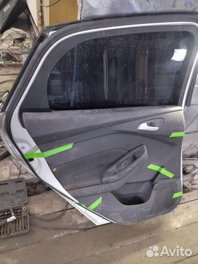 Дверь на ford focus 3