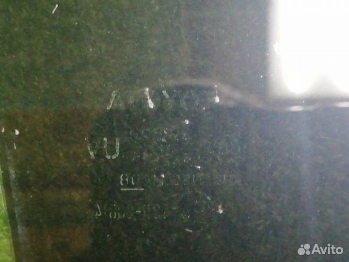 Стекло двери заднее правое Toyota Camry V50