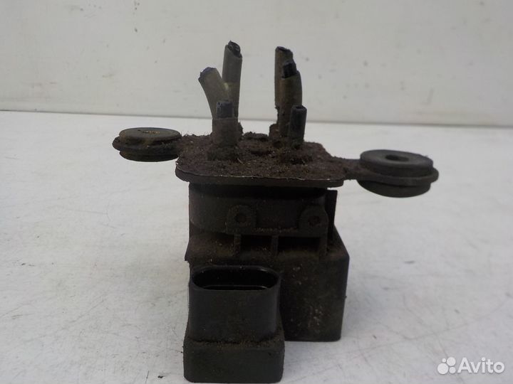 Б/У Б/У Блок управления 558103M000 Hyundai-KIA