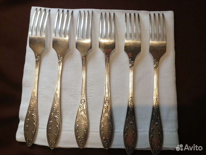 Вилки. Мельхиор. 7 шт