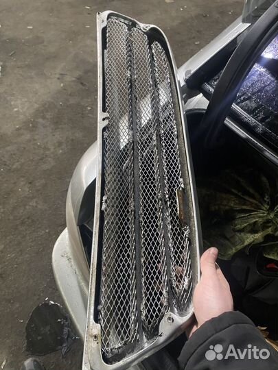 Решетка радиатора gs300/aristo