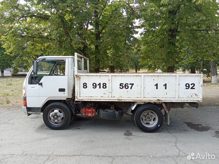 Mitsubishi Fuso Canter, 1990