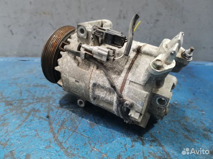 Компрессор кондиционера Nissan X-Trail T31