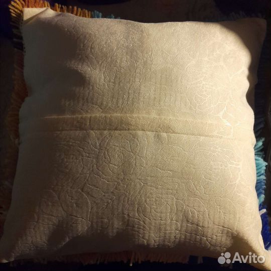 Декоративная подушка