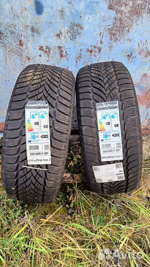 Goodyear Ultra Grip Ice Arctic 2 225/50 R17 98