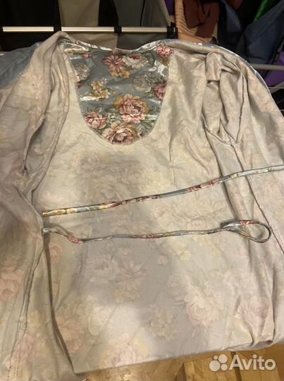 Халат шелковый