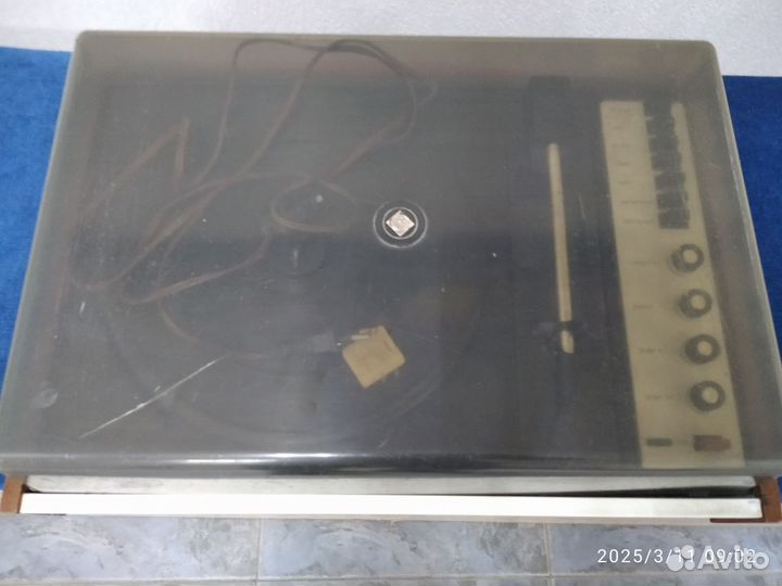 Проигрыватель винила Рондо 204 стерео