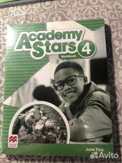 Учебники Academy Stars 4, Macmillan, новые