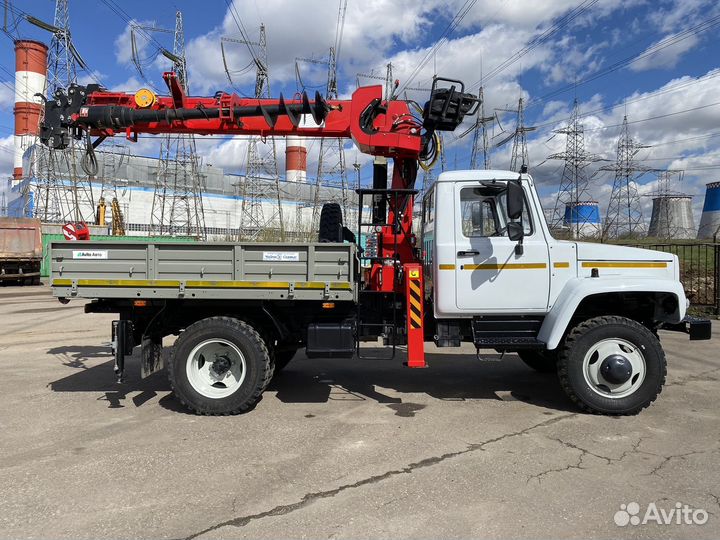 Чайка-сервис 27847D с КМУ, 2022