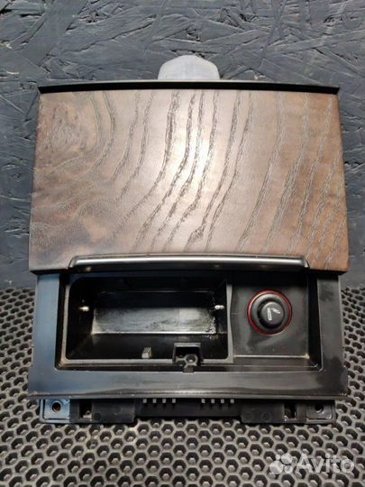 Пепельница передняя Audi A6 C7 cdnb 2014