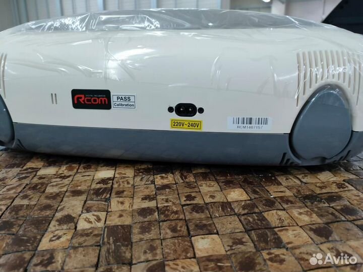 Автоматический инкубатор на 20 яиц: R - COM 20