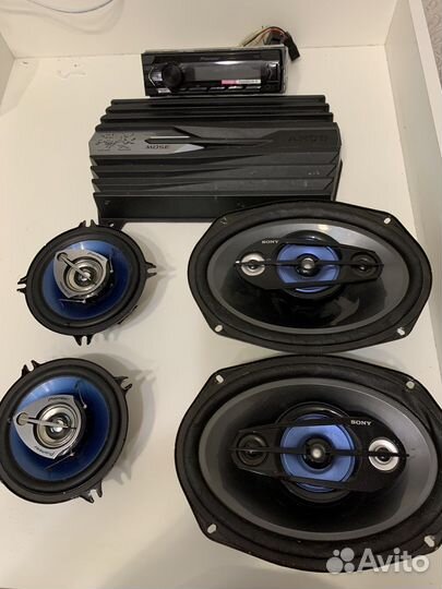 Автомобильная акустика магнитола колонки усилитель