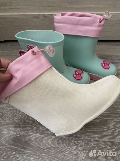 Детские резиновые сапоги размер 28