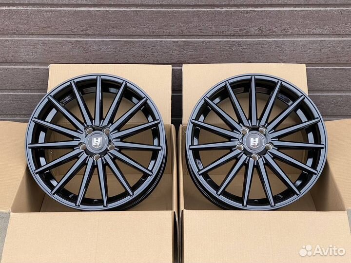 Диски R18 vossen vfs2 r18 ford volvo 5-108 черные