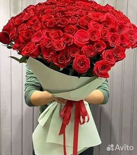 Метровые розы Доставка цветов