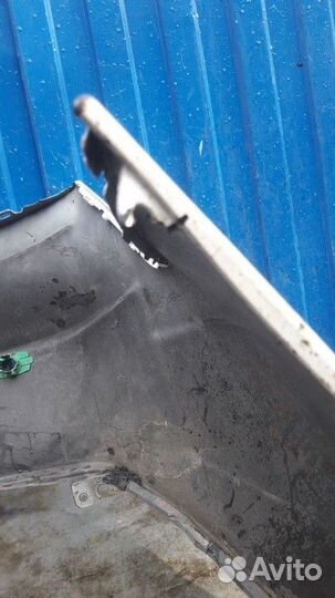 Бампер задний Toyota Camry