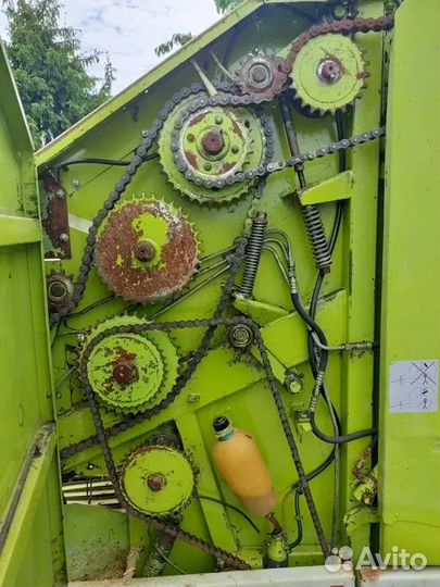 Пресс-подборщик Claas Rollant 44, 1990