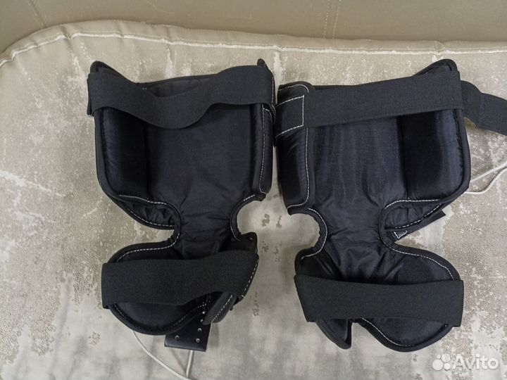 Вратарские наколенники reebok