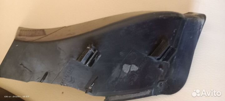 Водоотлив Ситроен С 4 седан